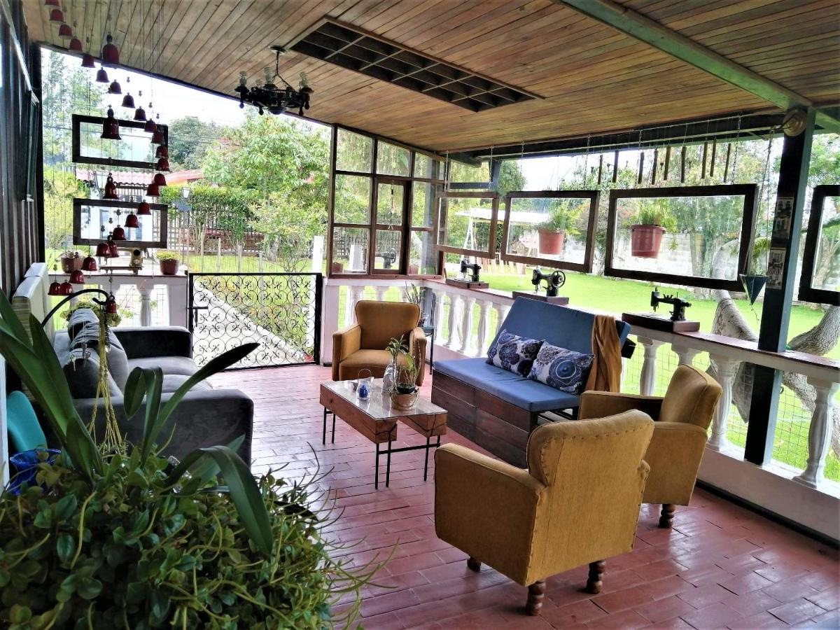 Chester'S B&B Tababela Luaran gambar